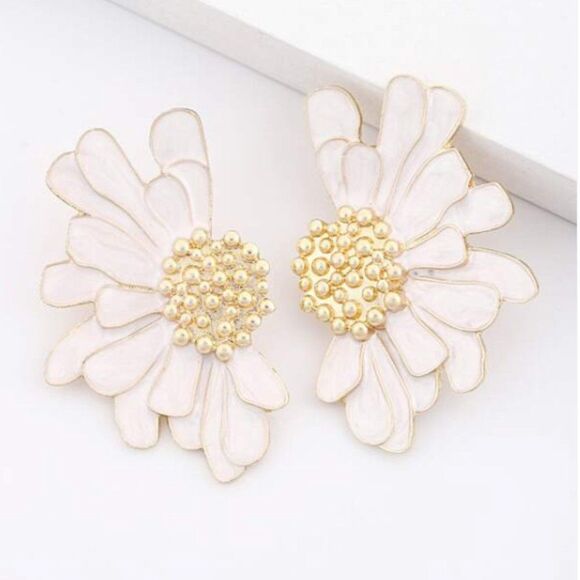 🔅🆕🔅 BoHo Pink White Black Green Daisy Flower Earrings✨ - Picture 5 of 13